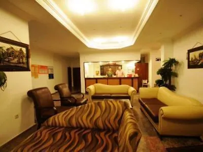 Sun Dream Apart Hotel 말마리스